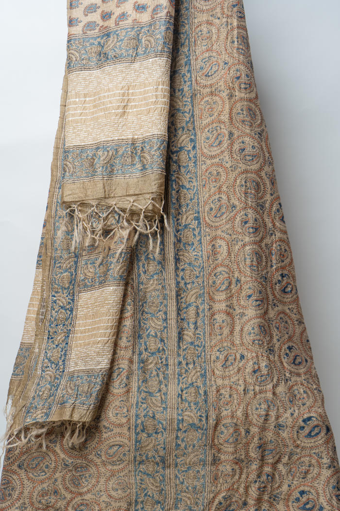 Paisley Block Print Suit with Handcrafted Traditional Detailing and Graceful Dupatta