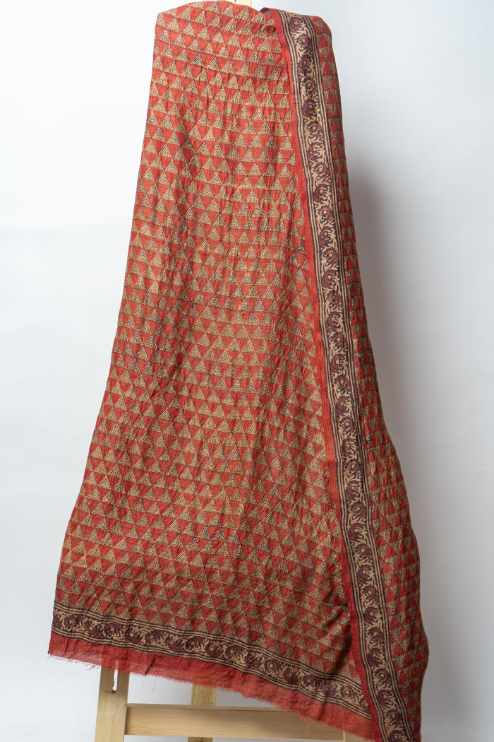 Geometric Block Printed Suit with Ornate Detailing and Elegant Handcrafted Dupatta