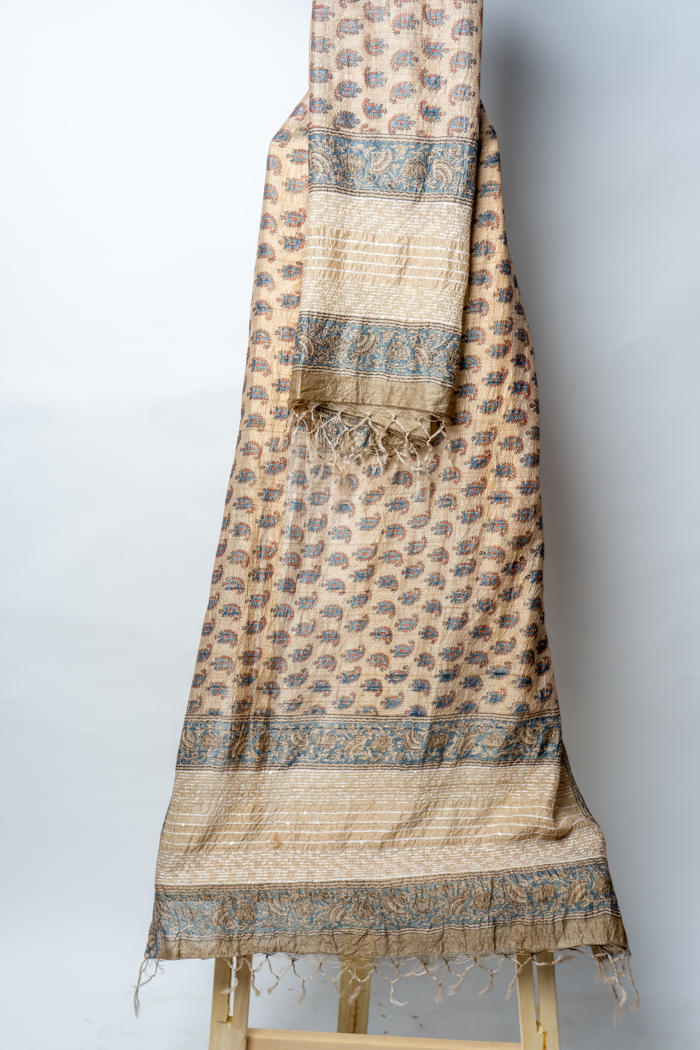 Paisley Block Print Suit with Handcrafted Traditional Detailing and Graceful Dupatta