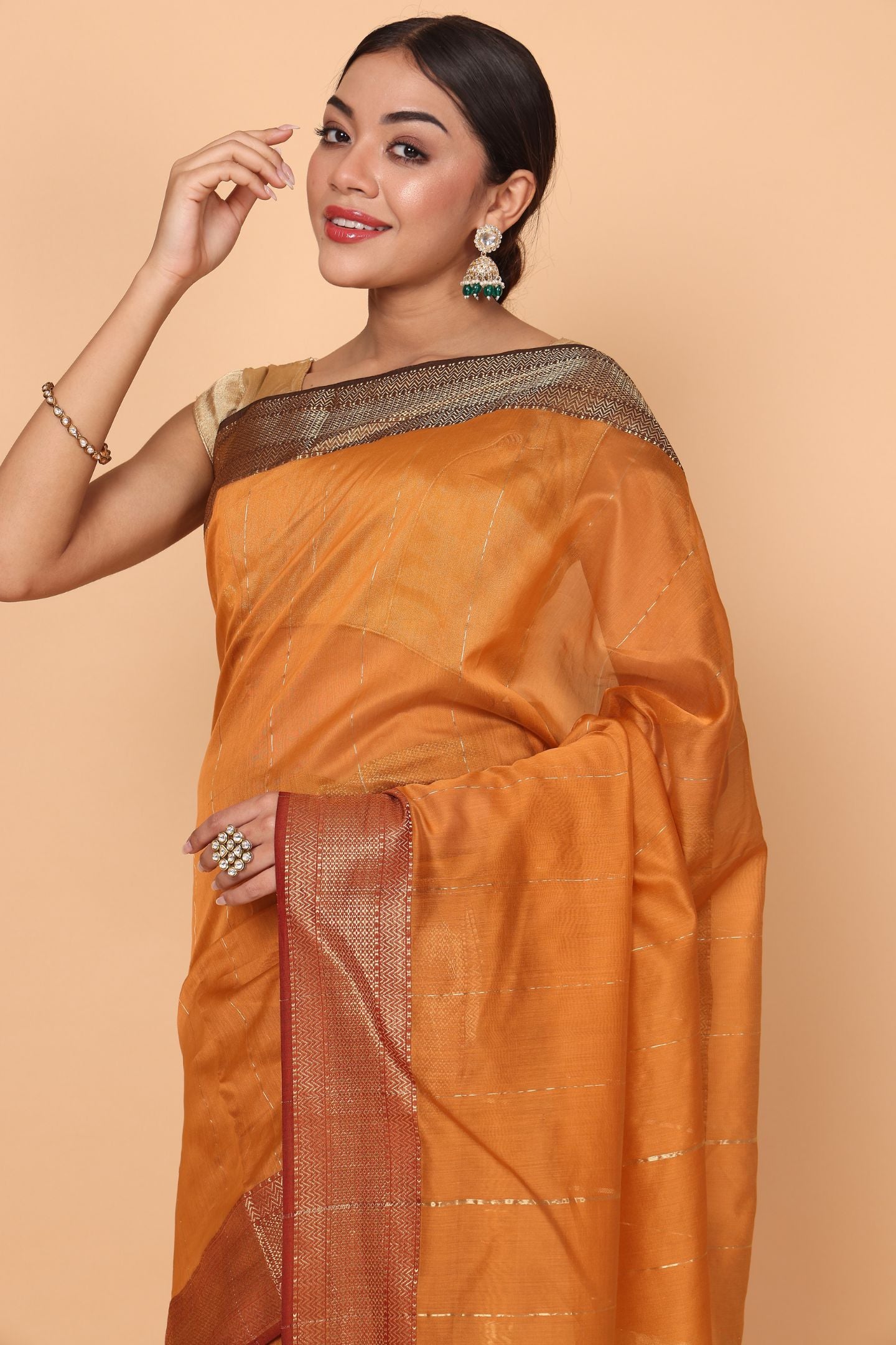 Chameli Phool Border Cotton and Silk Maheshwari Handloom Saree