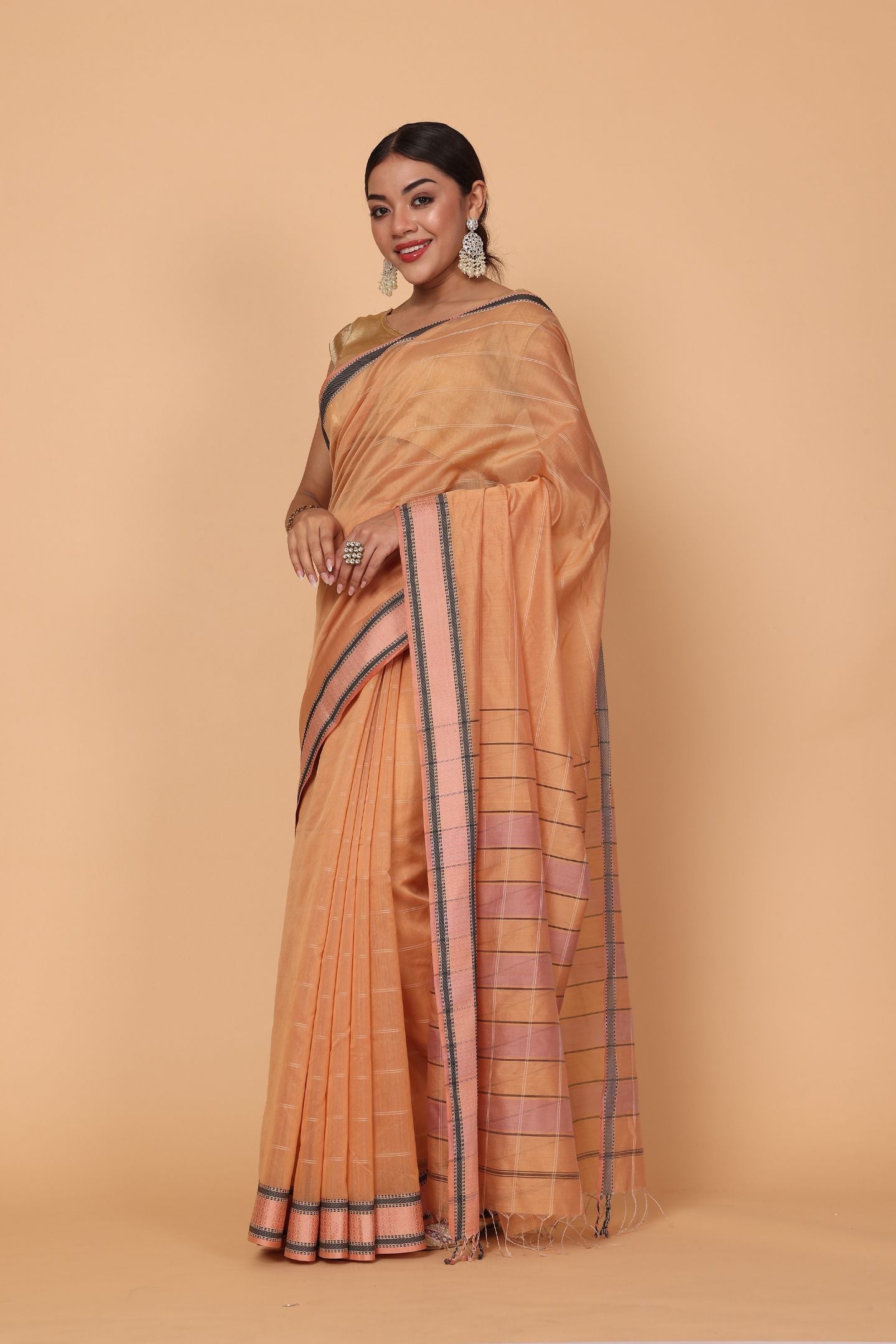 Dark Peach Cotton and Silk Maheshwari Handloom Saree