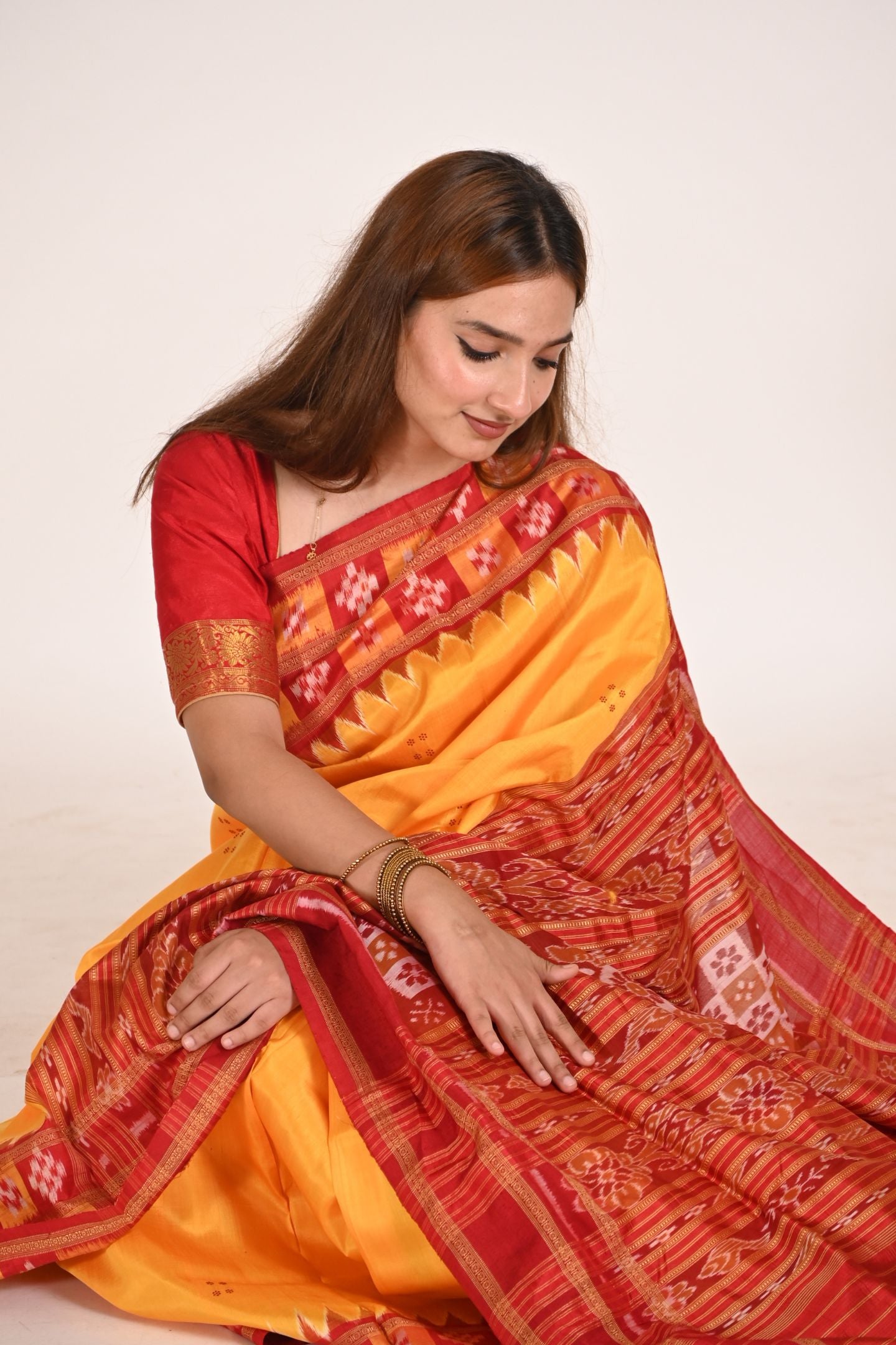 Gold Double Pasapalli Khandua Handloom Ikat Silk Saree