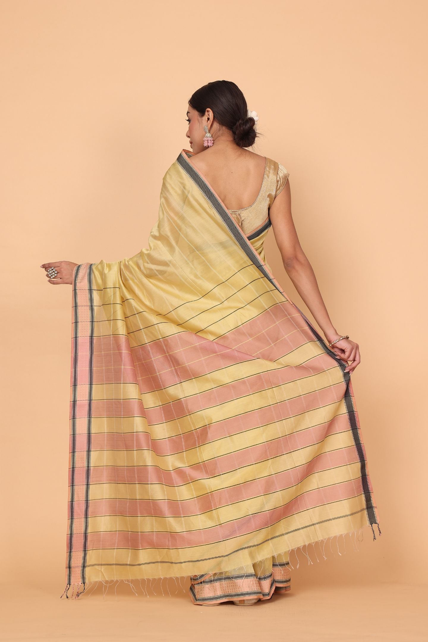 Golden Twilight Cotton and Silk Maheshwari Handloom Saree
