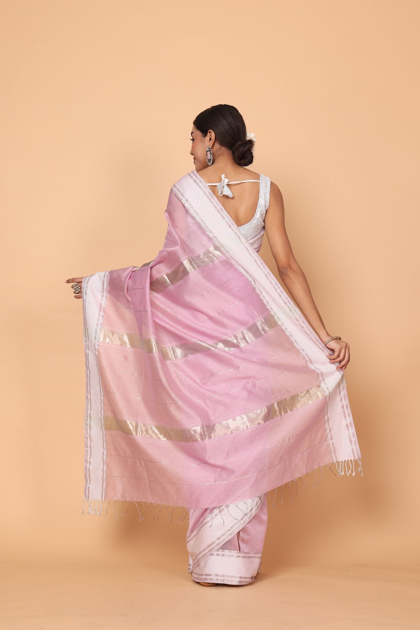 Petal Blush Baby Pink Cotton and Silk Maheshwari Handloom Saree
