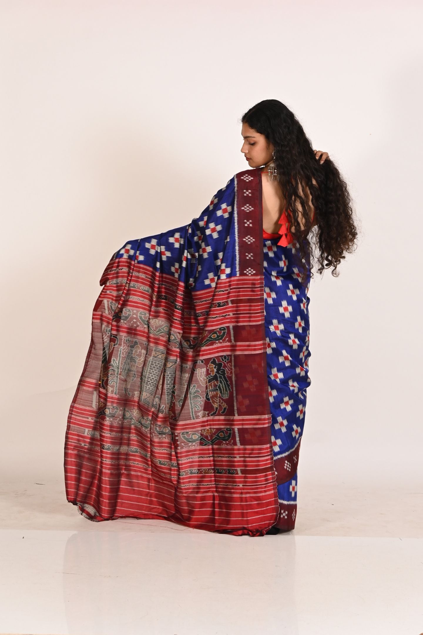Royal Indigo Maroon Pasapalli Handloom Khandua Silk Saree