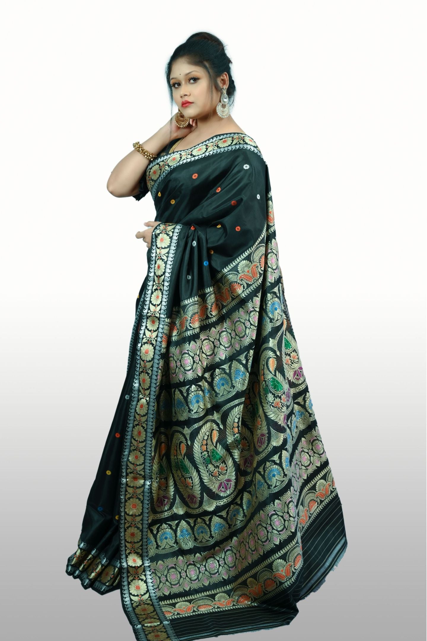 Black Baluchari Saree Without Figure Golani Buti Floral Motif Design