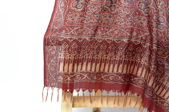 Handwoven Stole with Floral Motifs, Natural Dyes, and Ornate Detailed Borders