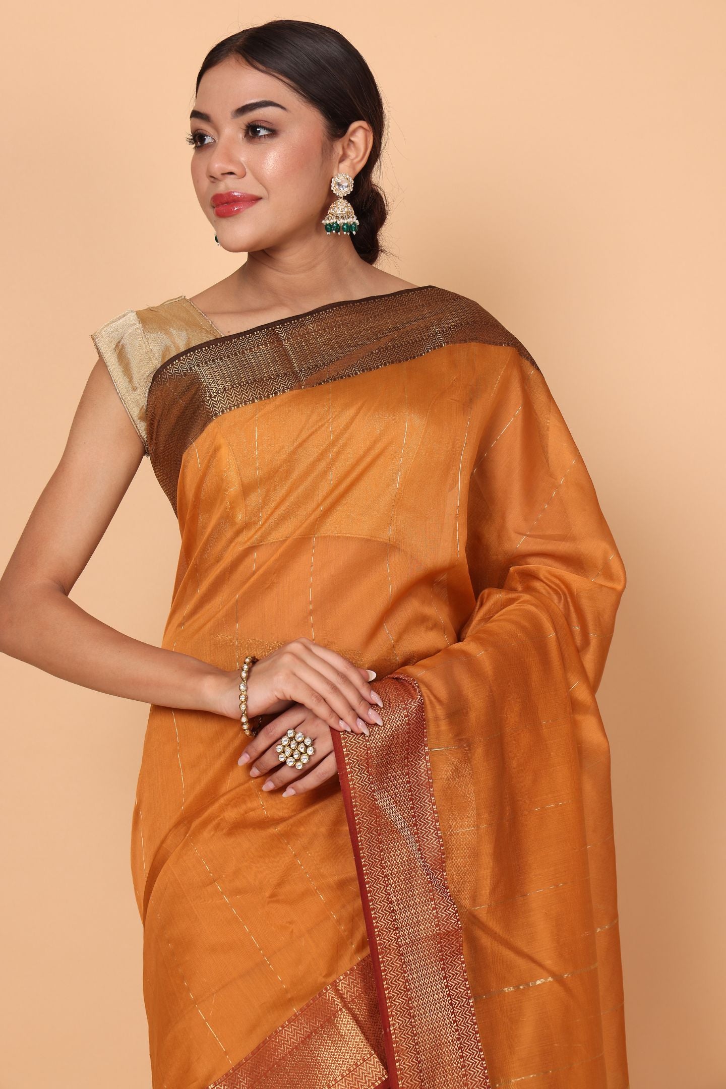 Chameli Phool Border Cotton and Silk Maheshwari Handloom Saree
