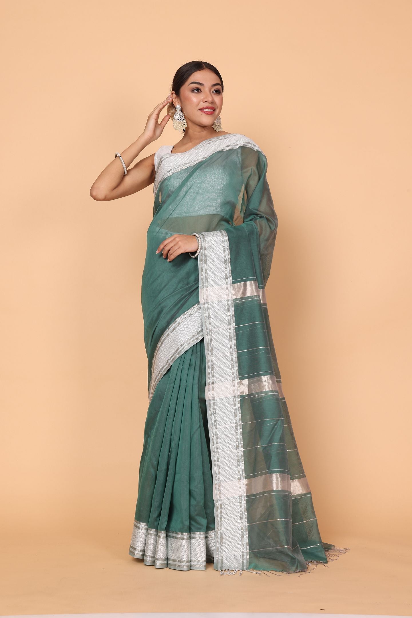 Emerald Blossom Green Cotton and Silk Maheshwari Handloom Saree