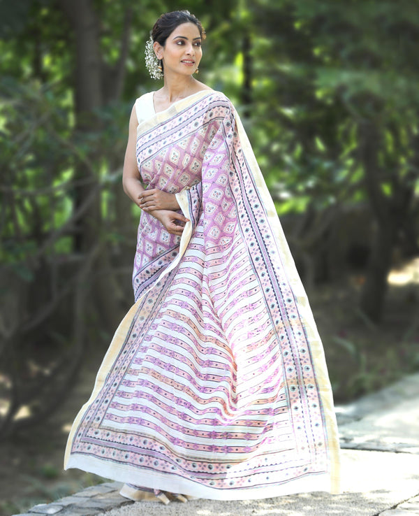 Onion pink and patterned pallu and floral handblock printed Maheshwari saree with thin gold zari border